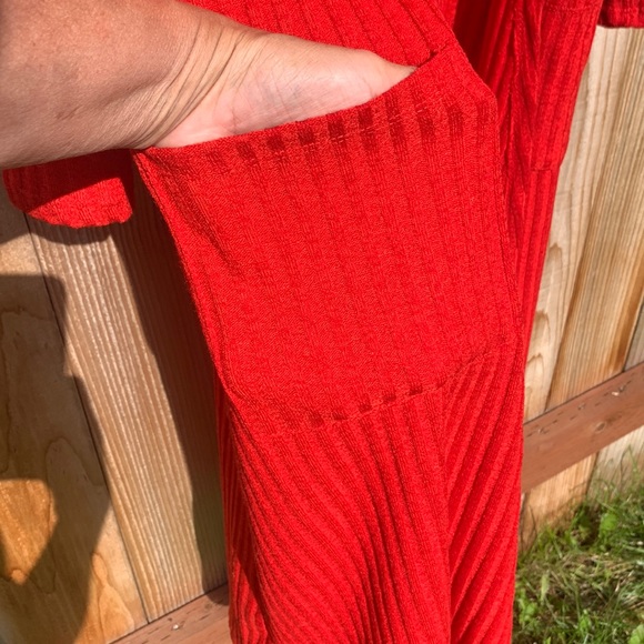 Red Ribbed Duster - Picture 3 of 8